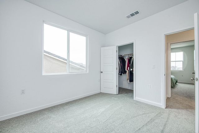 1270 Summerset Avenue, Clovis, CA 93619