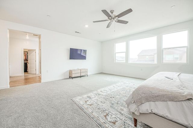 1270 Summerset Avenue, Clovis, CA 93619