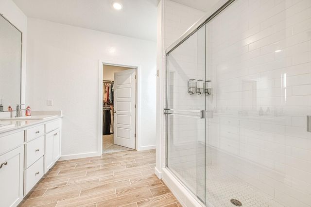 1270 Summerset Avenue, Clovis, CA 93619