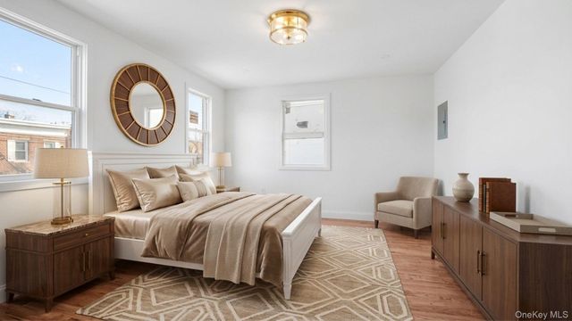 1148 E 211th Street, Bronx, NY 10469