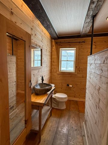 1110 Creek Road, Albany, VT 05845