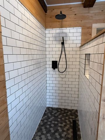 1110 Creek Road, Albany, VT 05845