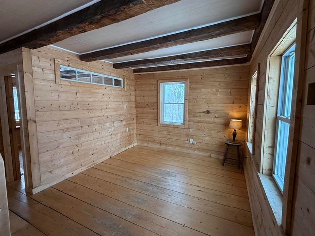 1110 Creek Road, Albany, VT 05845