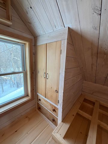 1110 Creek Road, Albany, VT 05845