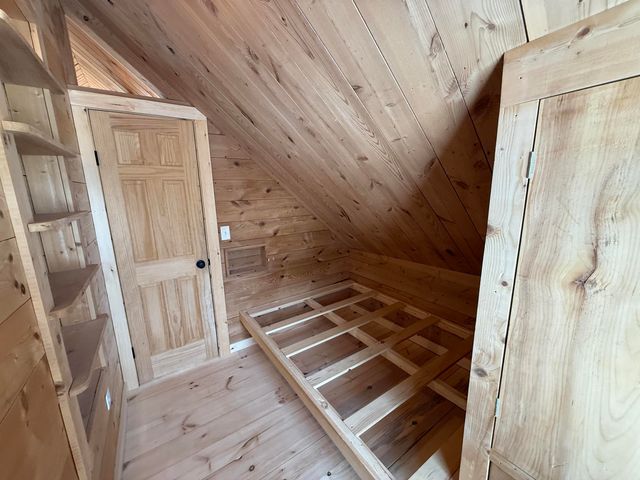 1110 Creek Road, Albany, VT 05845