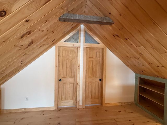 1110 Creek Road, Albany, VT 05845