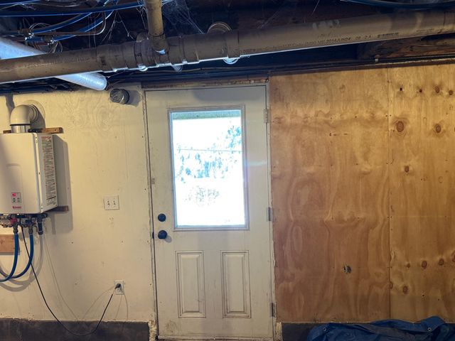 1110 Creek Road, Albany, VT 05845