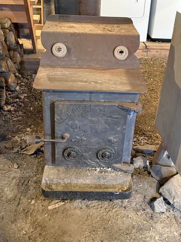 1110 Creek Road, Albany, VT 05845