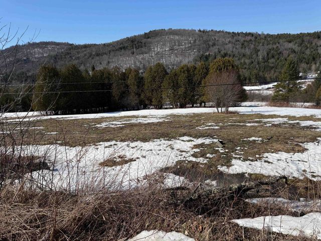 1110 Creek Road, Albany, VT 05845