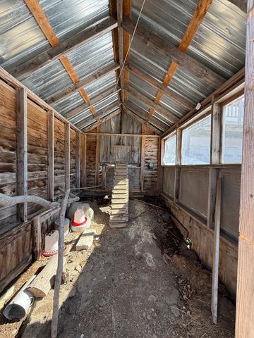 1110 Creek Road, Albany, VT 05845