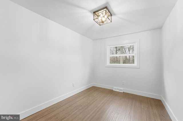 15 HARVARD RD, Atco, NJ 08004