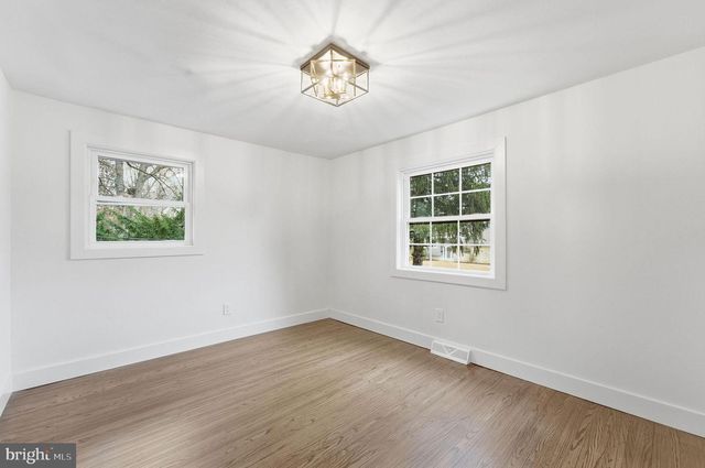 15 HARVARD RD, Atco, NJ 08004