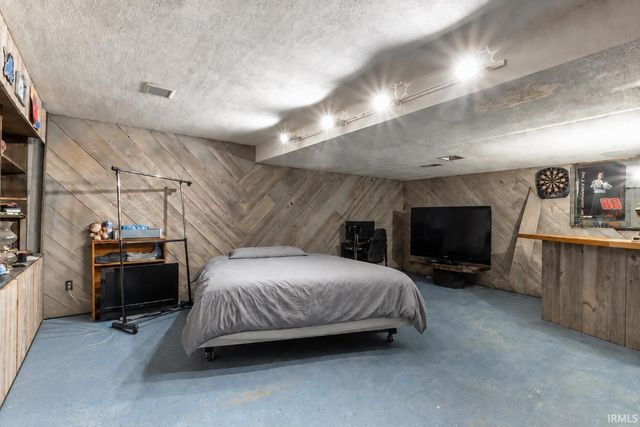 6309 Brandonwood Lane, Fort Wayne, IN 46835