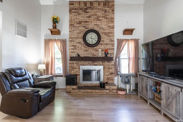 6309 Brandonwood Lane, Fort Wayne, IN 46835