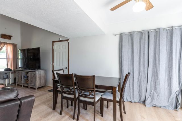 6309 Brandonwood Lane, Fort Wayne, IN 46835