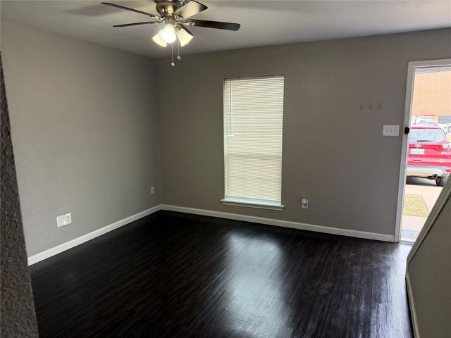 357 NW Newton, Burleson, TX 76028