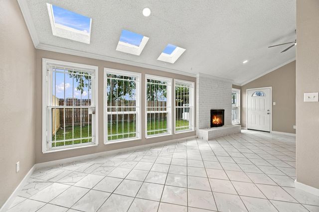 11307 Oakcenter Drive, Houston, TX 77072