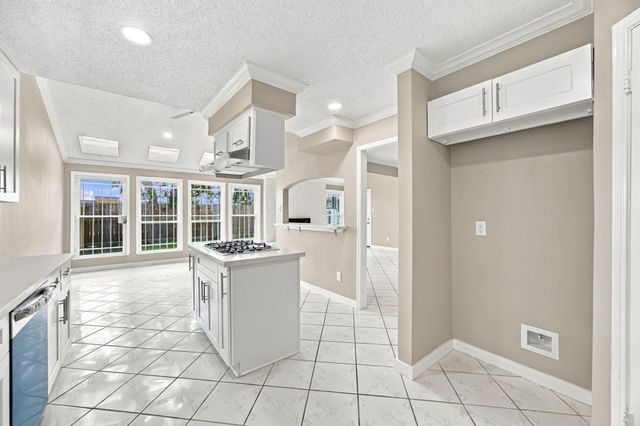 11307 Oakcenter Drive, Houston, TX 77072