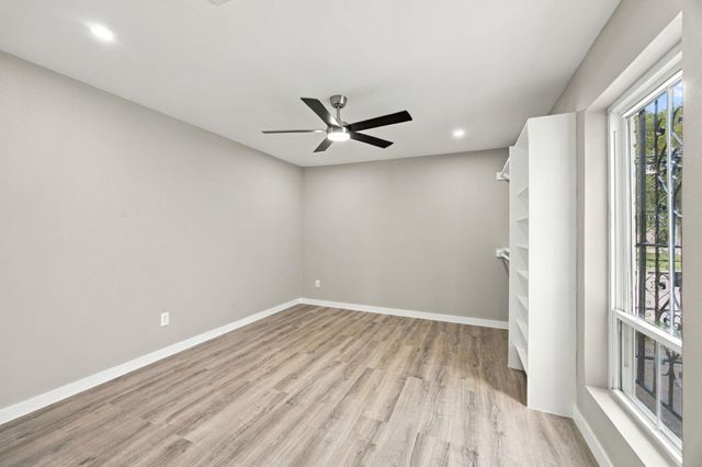 11307 Oakcenter Drive, Houston, TX 77072