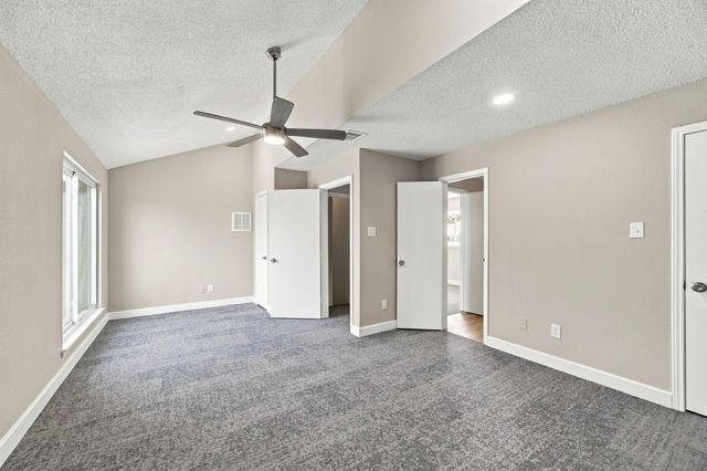11307 Oakcenter Drive, Houston, TX 77072