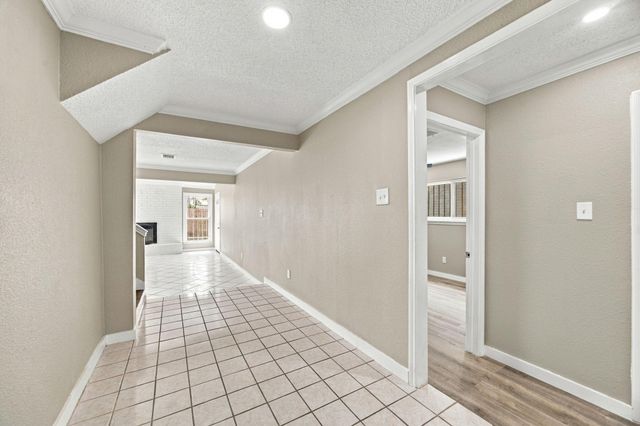 11307 Oakcenter Drive, Houston, TX 77072