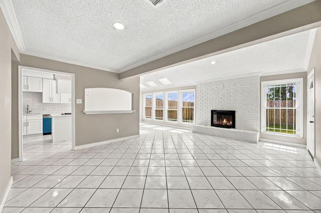 11307 Oakcenter Drive, Houston, TX 77072