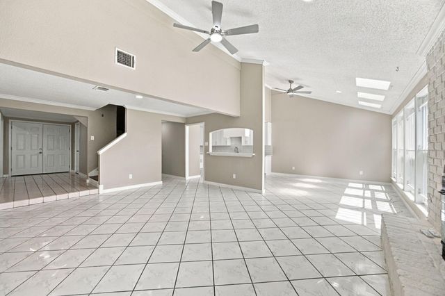 11307 Oakcenter Drive, Houston, TX 77072