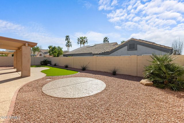 14643 W WHISPERING WIND Trail, Surprise, AZ 85374