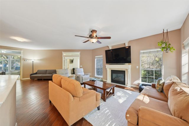 102 High View Court, Ovilla, TX 75154