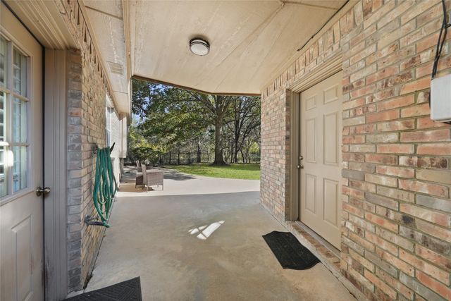 102 High View Court, Ovilla, TX 75154