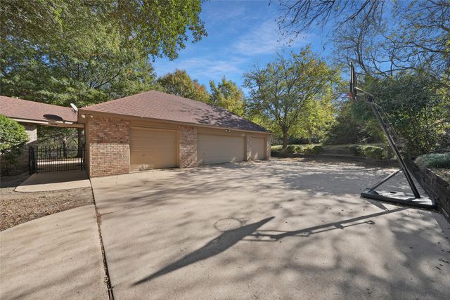 102 High View Court, Ovilla, TX 75154