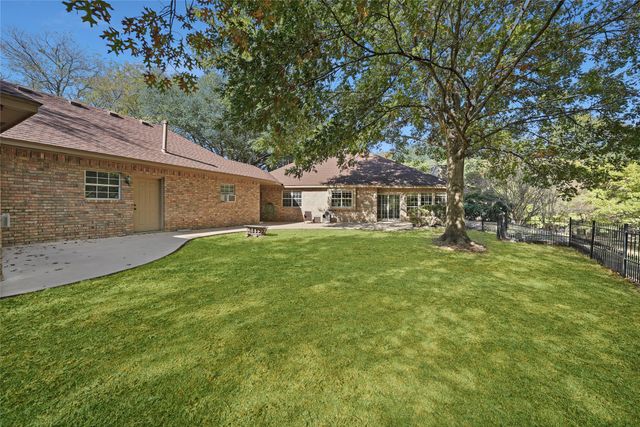 102 High View Court, Ovilla, TX 75154