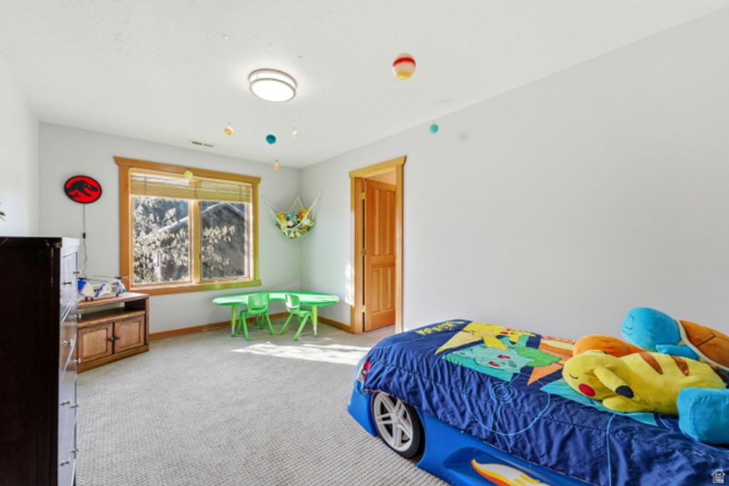 Image 30 of property listing at 2614 E TUXEDO CIR, Cottonwood Heights, UT 84093