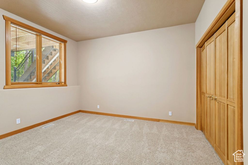 Image 58 of property listing at 2614 E TUXEDO CIR, Cottonwood Heights, UT 84093