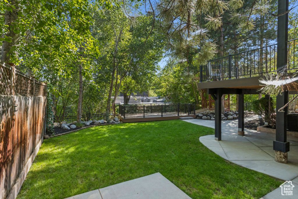 Image 70 of property listing at 2614 E TUXEDO CIR, Cottonwood Heights, UT 84093