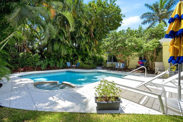 265 Fairview Road, Palm Beach, FL 33480