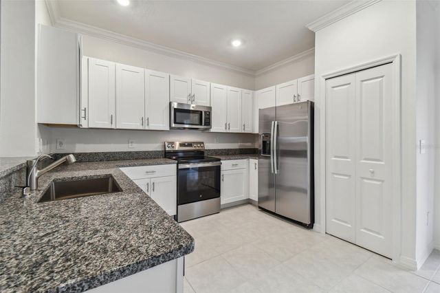 36406 WELL HILL WAY, Zephyrhills, FL 33541