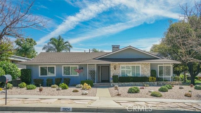 1904 Belmar, Upland, CA 91784