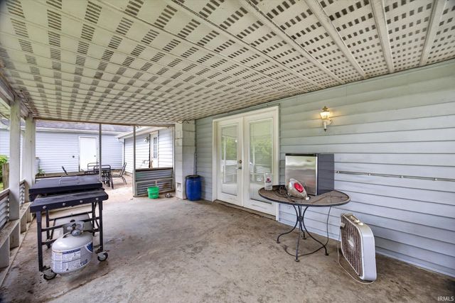 4013 E Boltinghouse Road, Bloomington, IN 47408