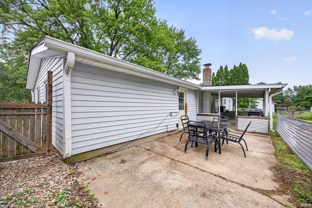 4013 E Boltinghouse Road, Bloomington, IN 47408