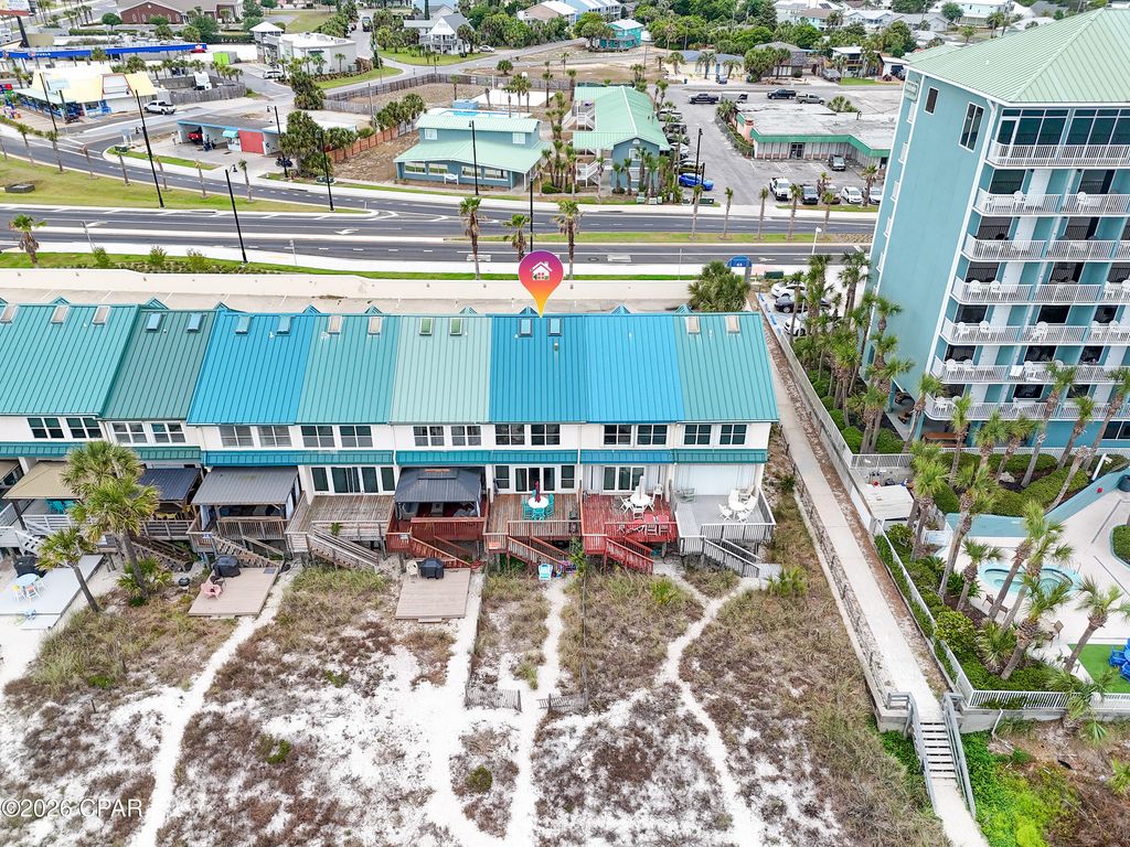 Image 11 of property listing at 17135 Front Beach Road 27, Panama City Beach, FL 32413