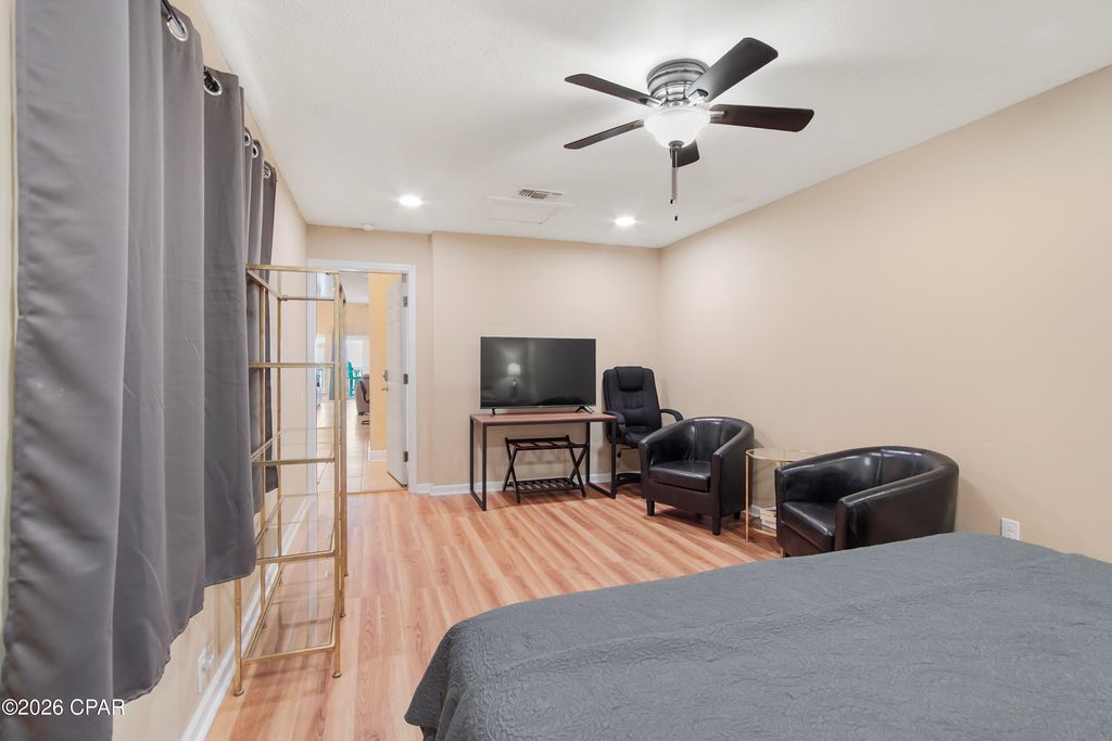 Image 17 of property listing at 17135 Front Beach Road 27, Panama City Beach, FL 32413