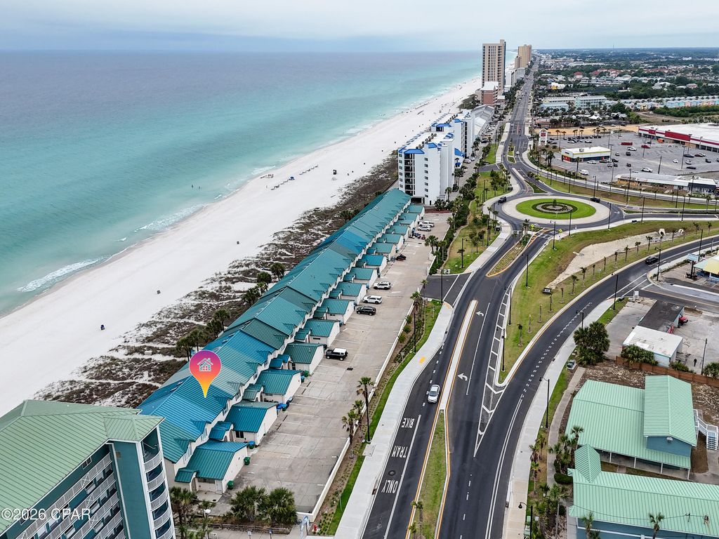Image 5 of property listing at 17135 Front Beach Road 27, Panama City Beach, FL 32413