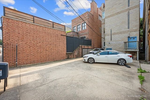 1407 N Mohawk Street 1, Chicago, IL 60610