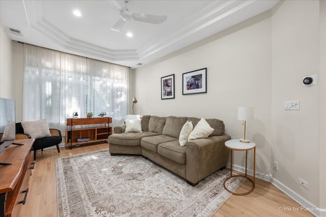 1407 N Mohawk Street 1, Chicago, IL 60610