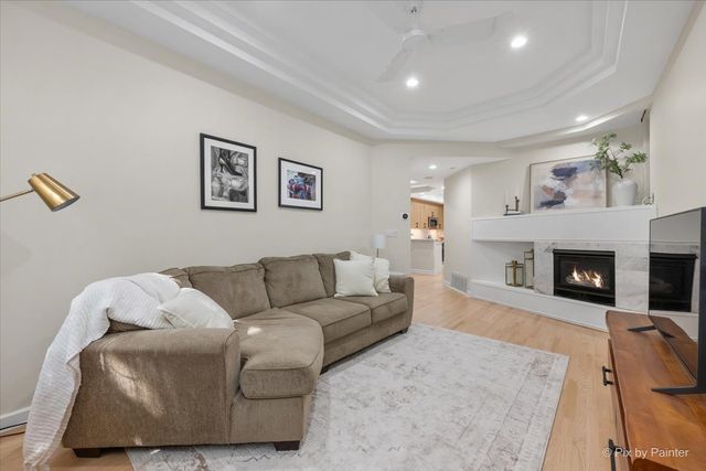 1407 N Mohawk Street 1, Chicago, IL 60610