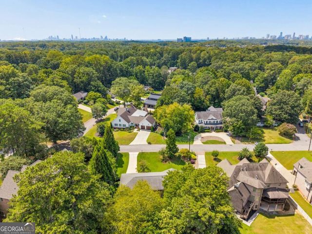 1877 Chrysler Drive NE, Atlanta, GA 30345
