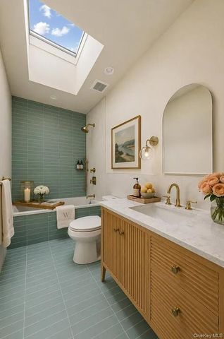 405 Irving Avenue, Brooklyn, NY 11237