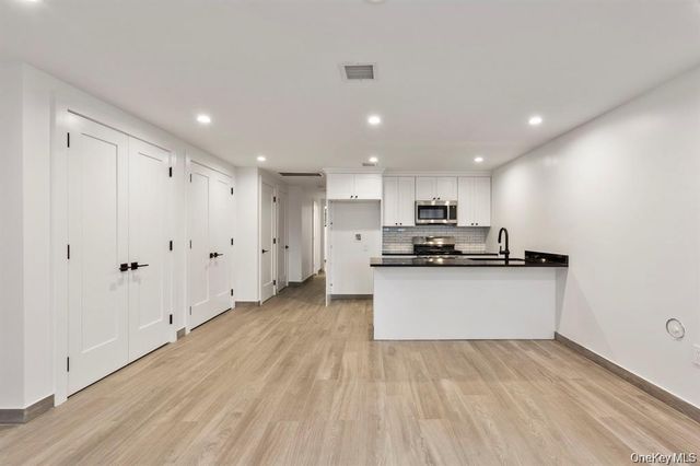 405 Irving Avenue, Brooklyn, NY 11237