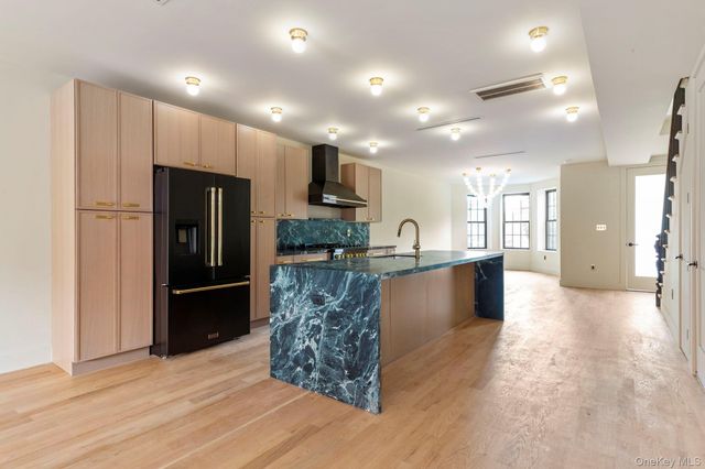 405 Irving Avenue, Brooklyn, NY 11237